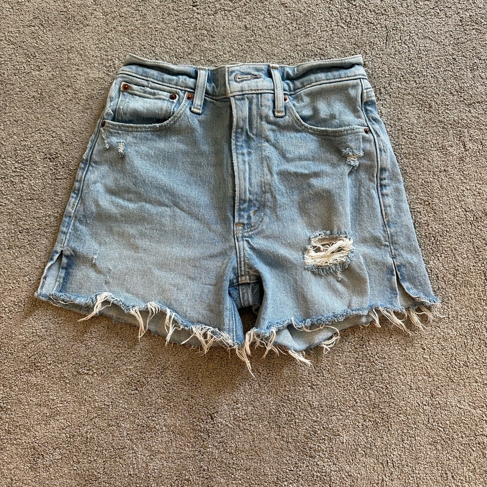 ABERCROMBIE DENIM SHORTS